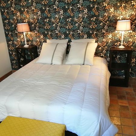 Bed and Breakfast Le Paris Londres Mesnieres-en-Bray Pokój zdjęcie