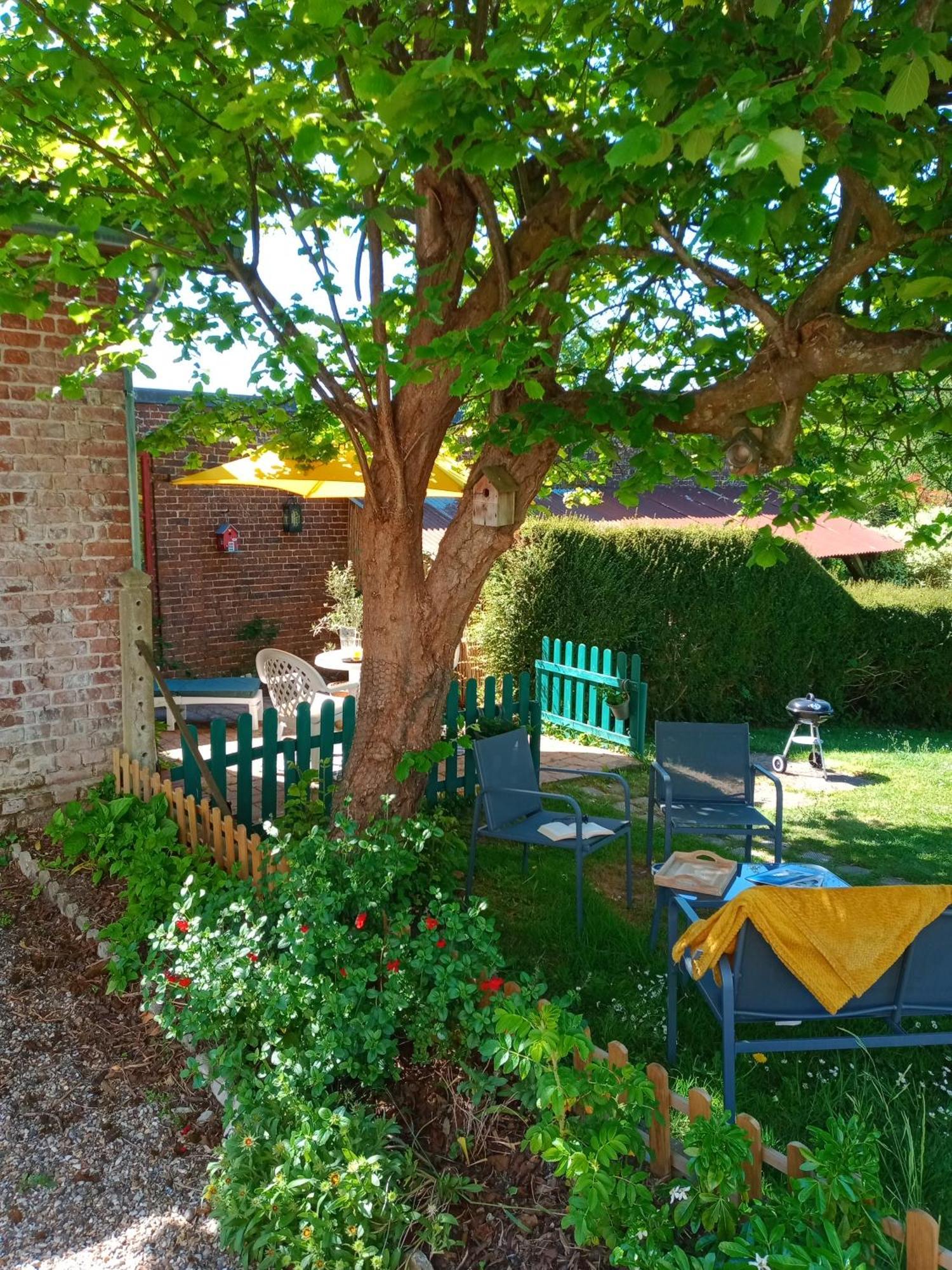 Bed and Breakfast Le Paris Londres Mesnieres-en-Bray Pokój zdjęcie